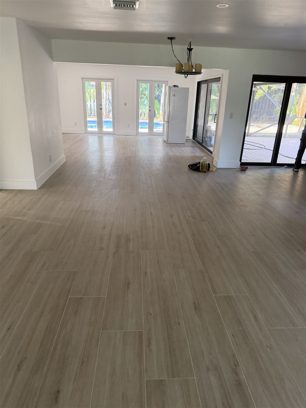 Flooring & Tile Installation